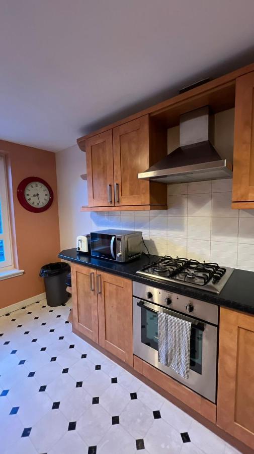 Edinburgh City Centre - Powderhall Modern Spacious 2 Bedroom Apartment With Free Parking Bagian luar foto