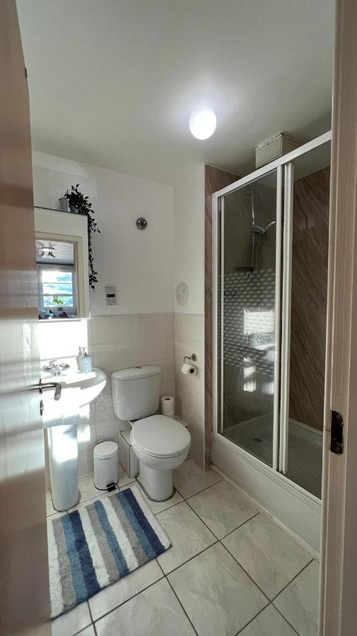 Edinburgh City Centre - Powderhall Modern Spacious 2 Bedroom Apartment With Free Parking Bagian luar foto